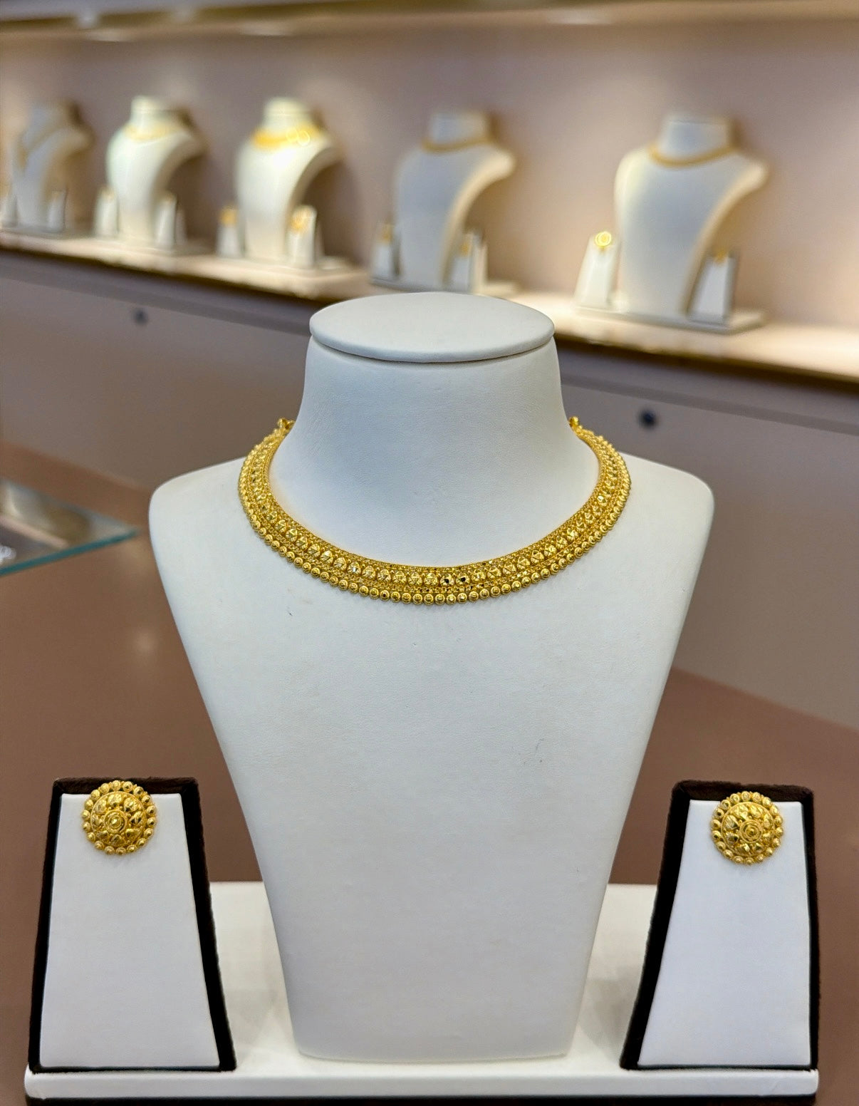 22KT Gold Lightweight Set