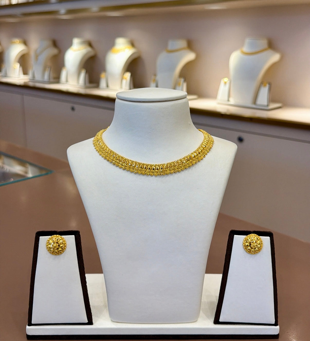 22KT Gold Lightweight Set