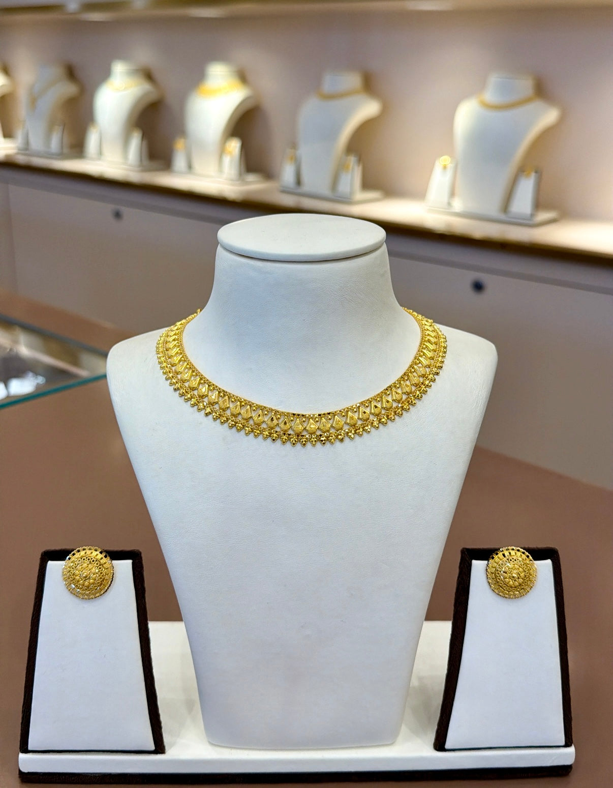 22KT Gold Lightweight Set