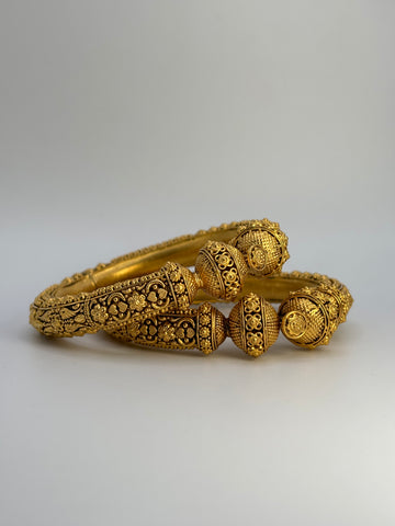 22KT Antique Gold Kangans