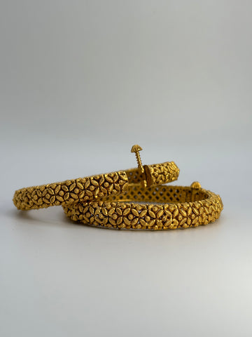 22KT Antique Gold Kangans
