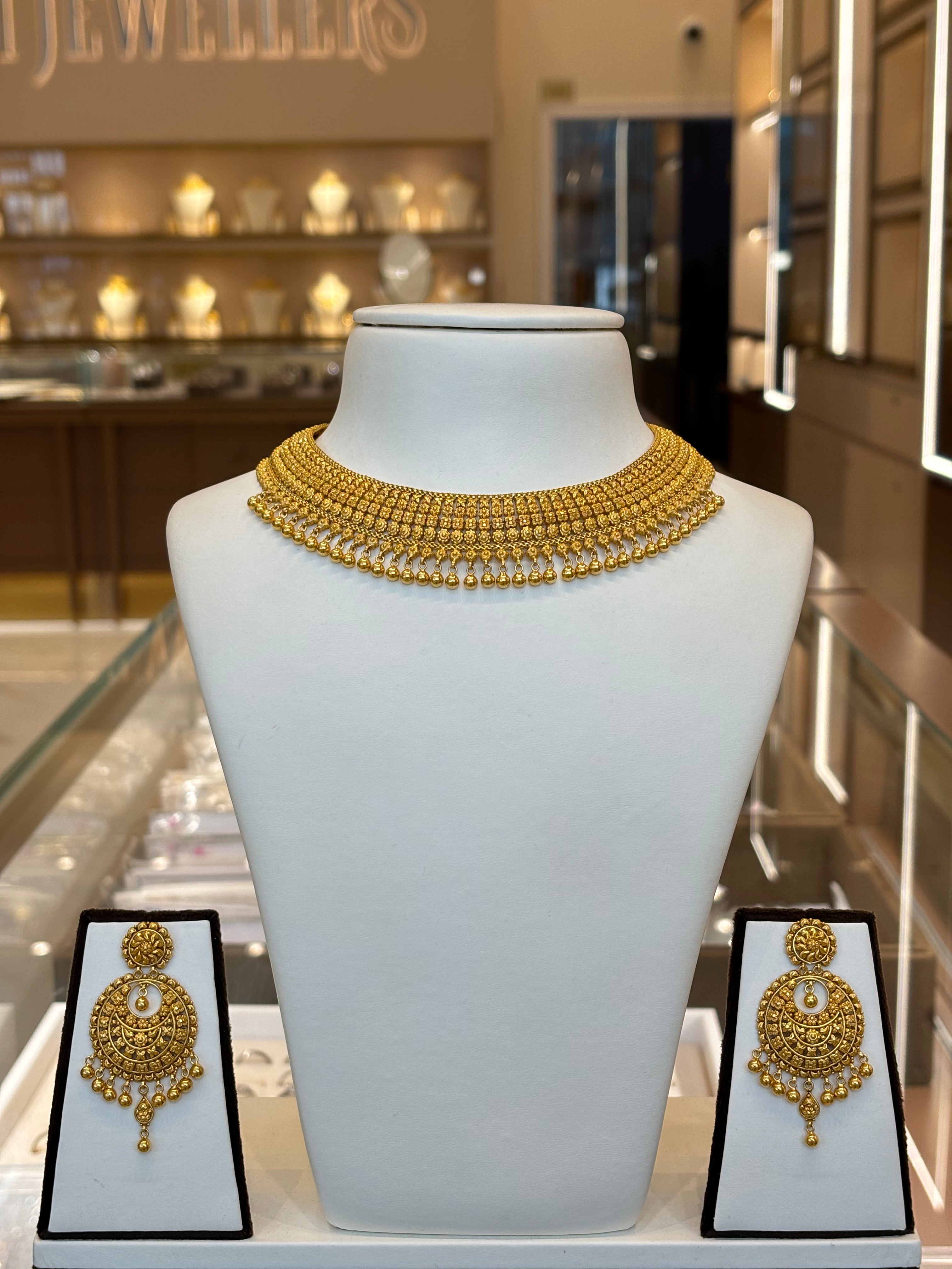 22KT Antique Gold Collar Set