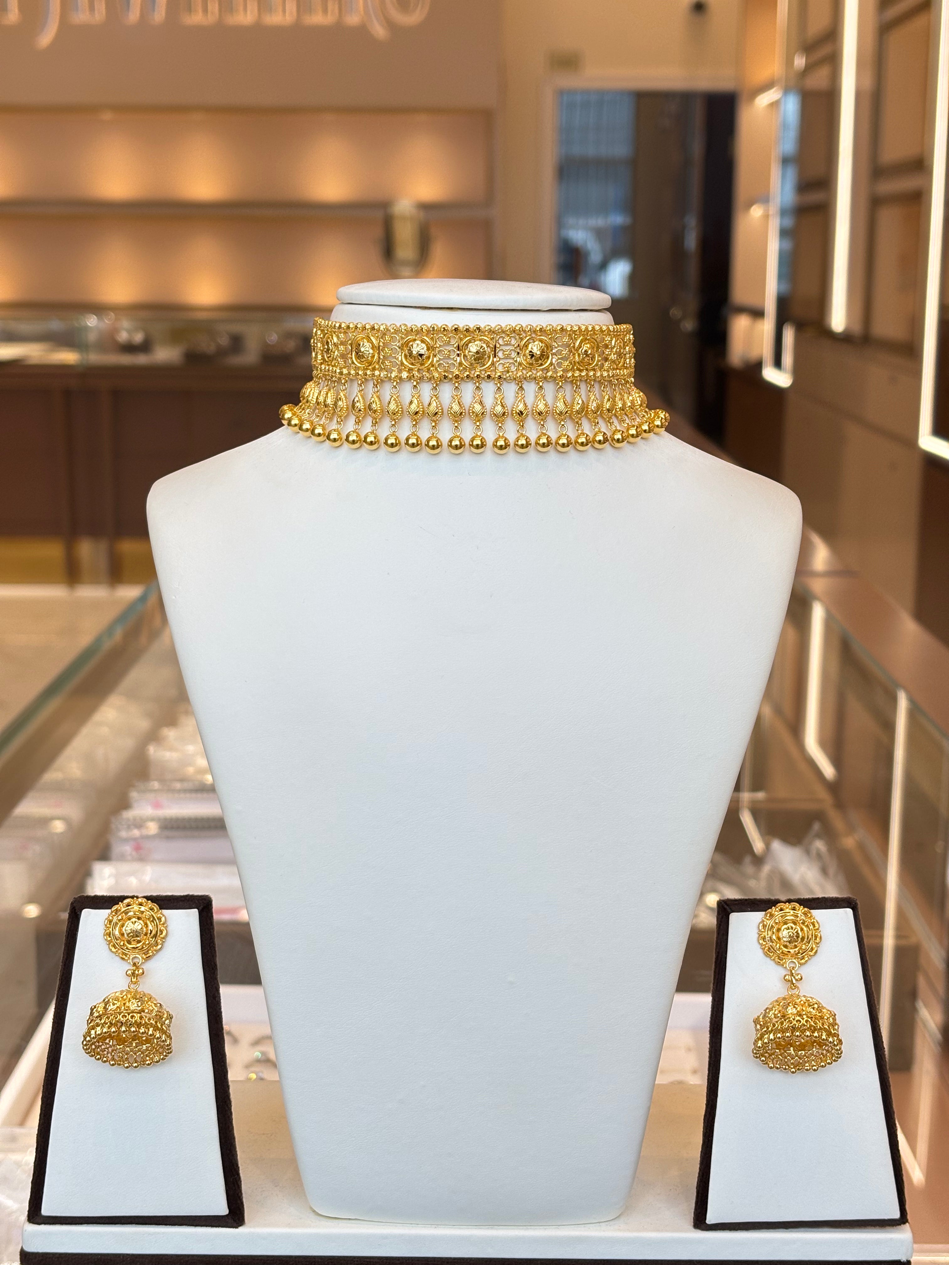 22KT Gold Choker Set