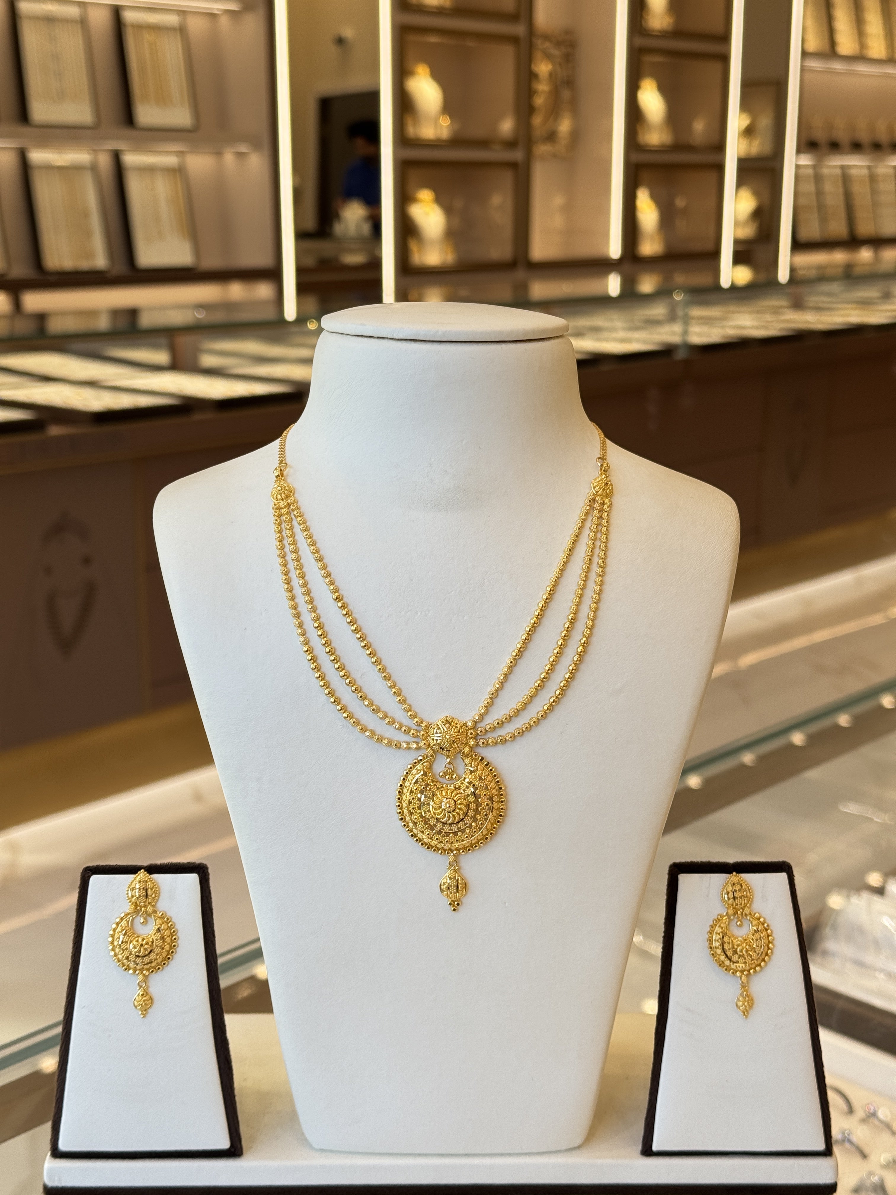 22KT Gold Necklace Set