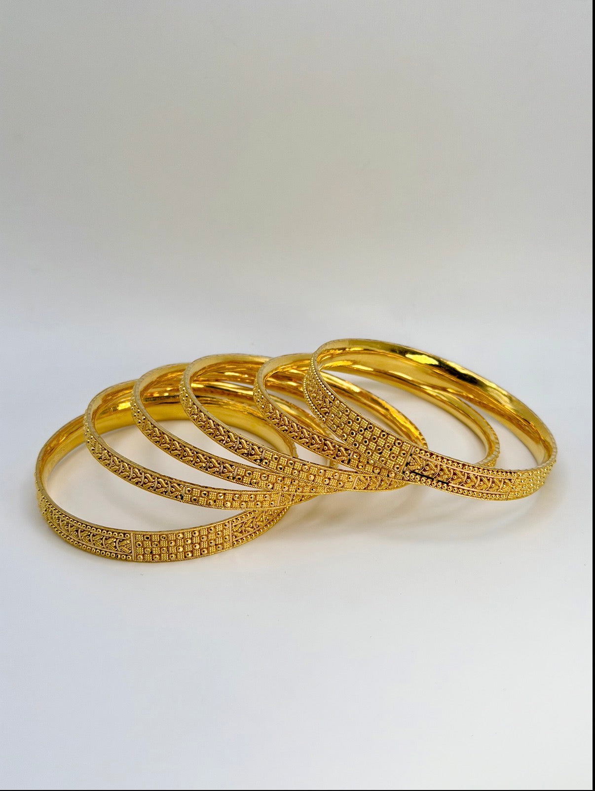22KT Gold 6-piece Bangle Set (sz 2.7)