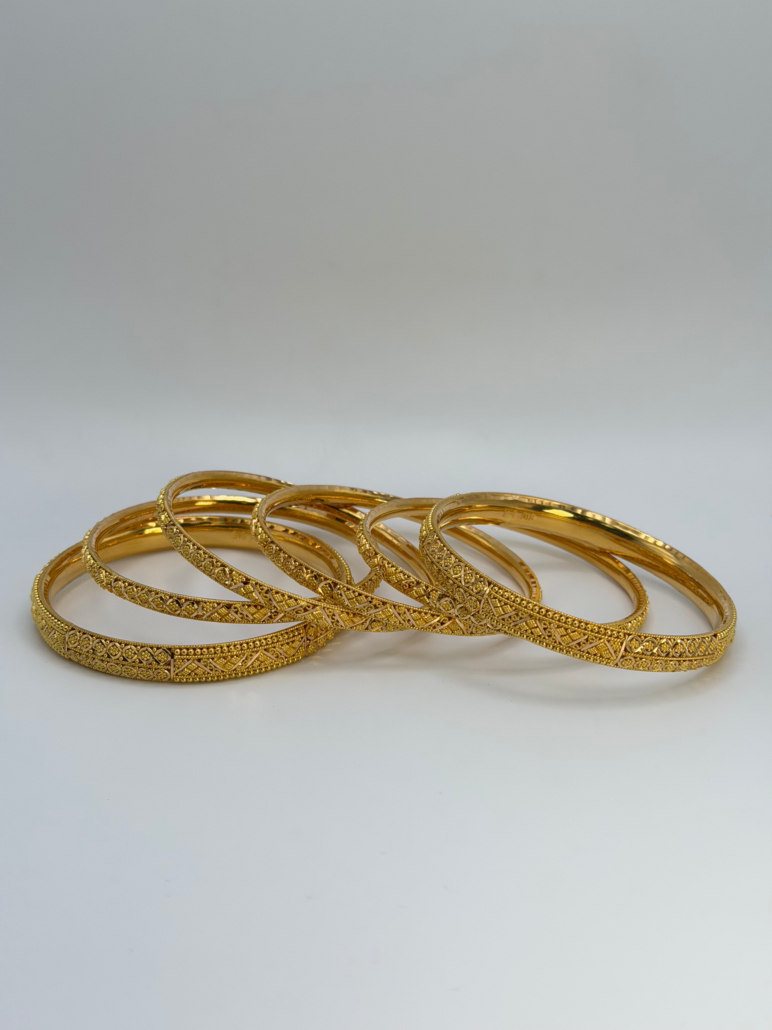 22KT Gold 6-piece Bangle Set (sz 2.5)