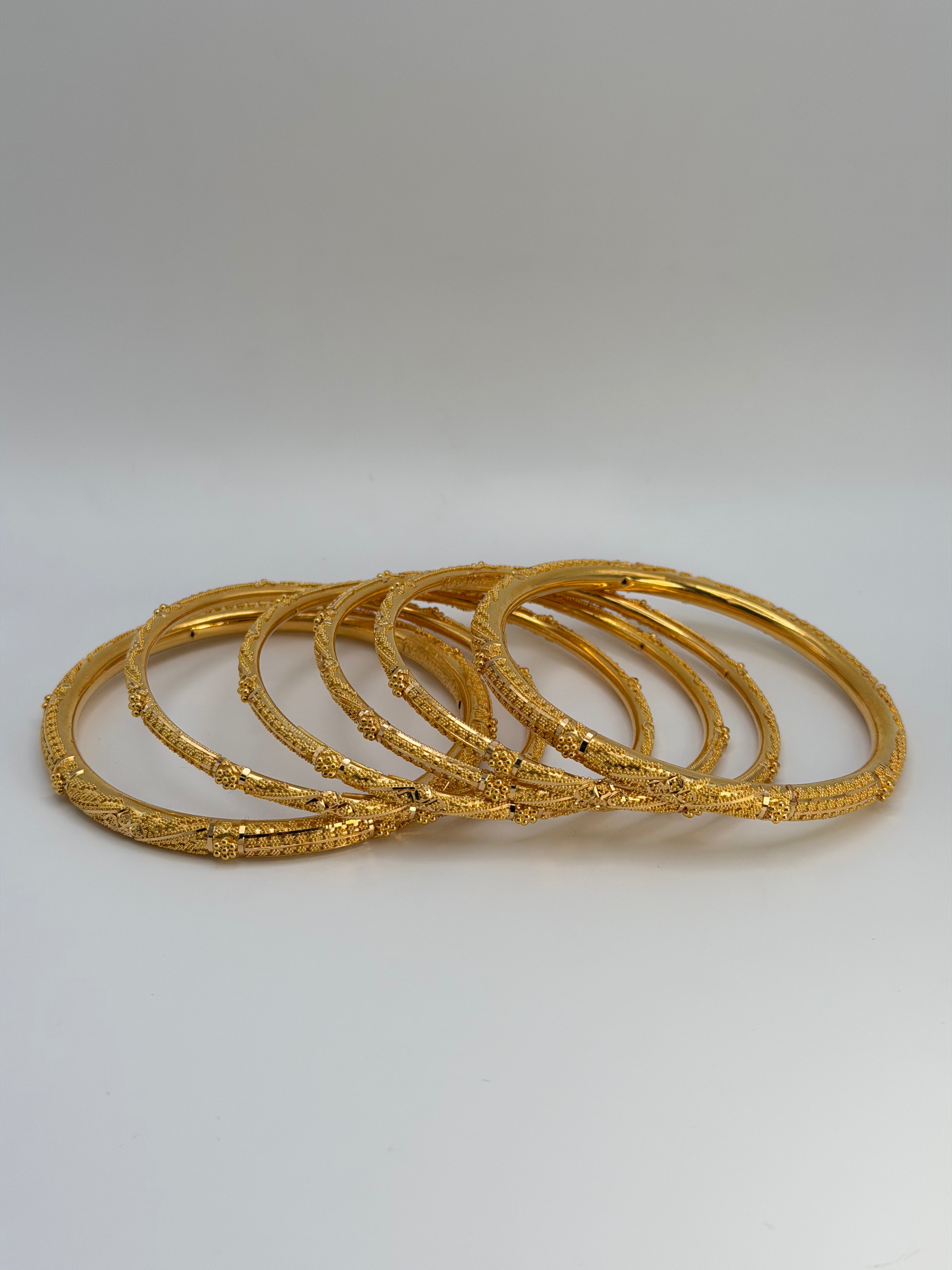22KT Gold 6-piece Bangle Set (sz 2.8)