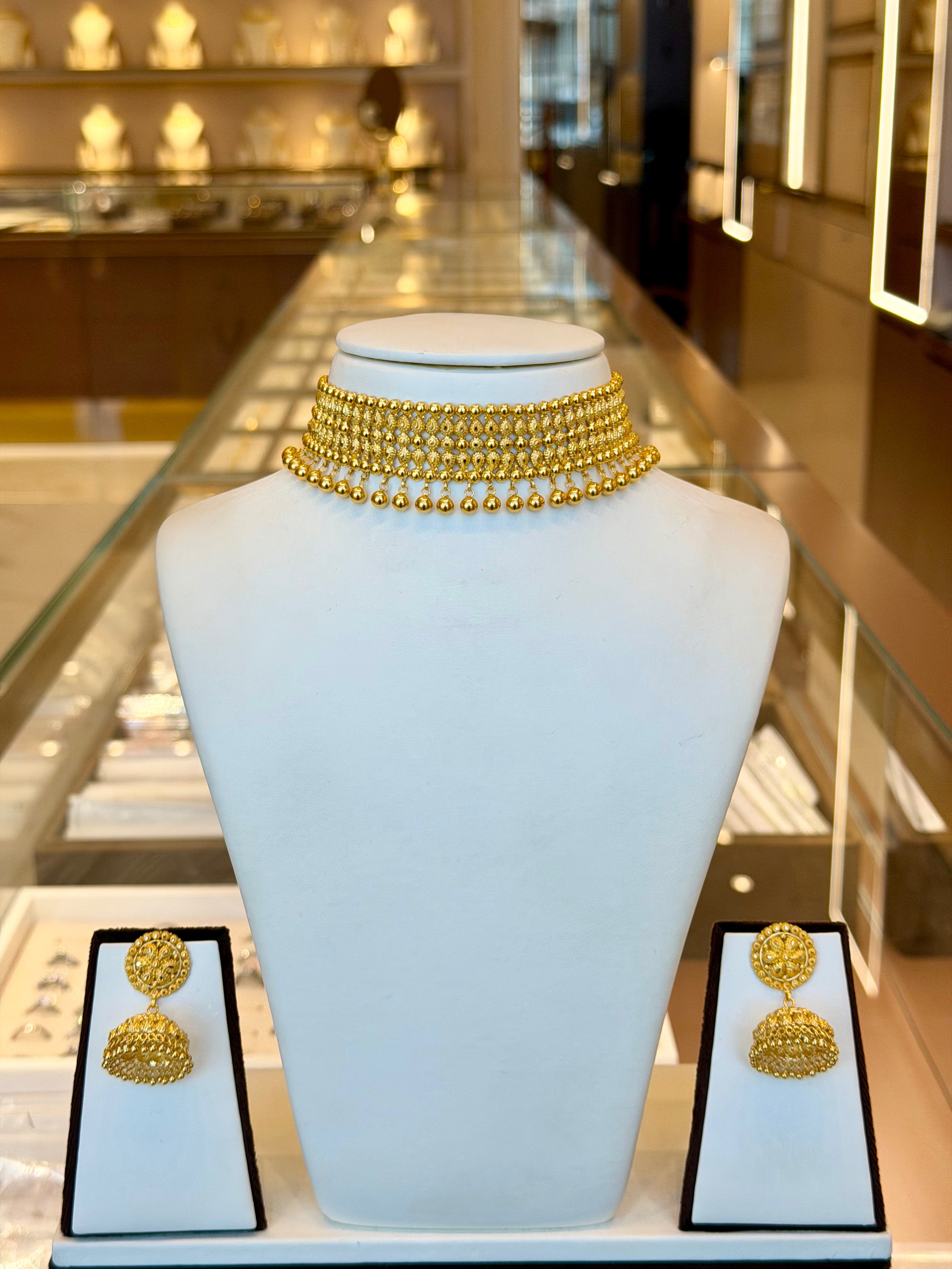 22KT Gold Choker Set