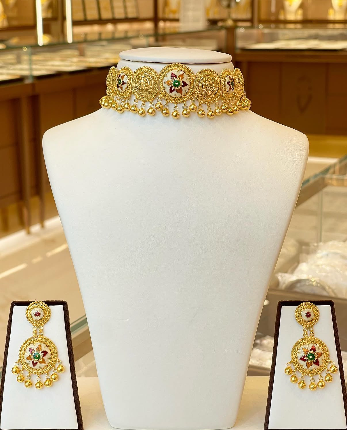 22KT Gold Meenakari Choker Set